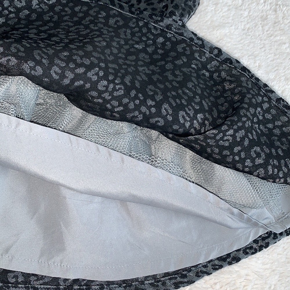 Carter’s 3M Silver & Black Leopard Dress w/ Diaper Cover EUC - Picture 10 of 10
